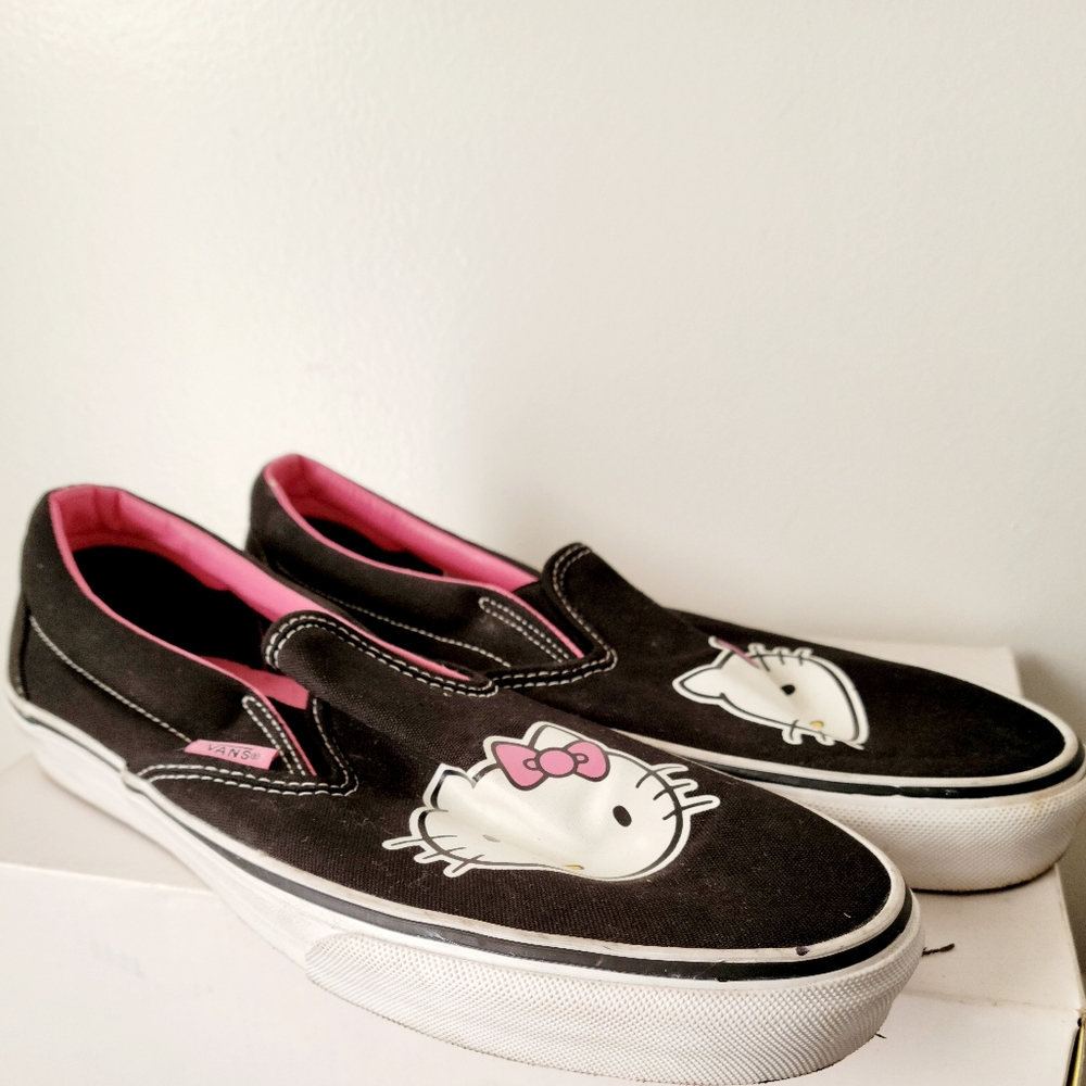 Hello Kitty Vans - Picture 8 of 10